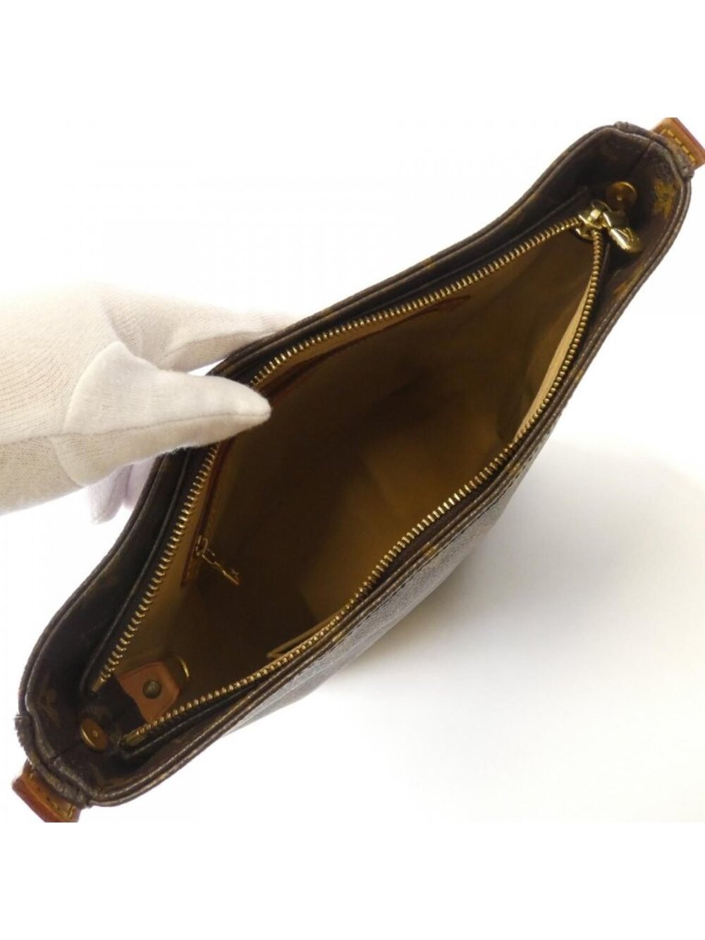 Louis Vuitton Monogram Looping GM Shoulder Bag - Picture 8 of 8
